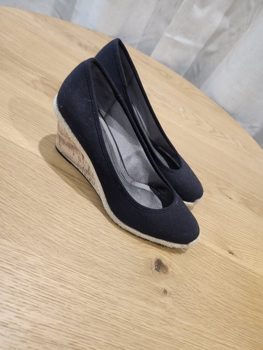 Black Wedge Espadrille Heels Size 8.5